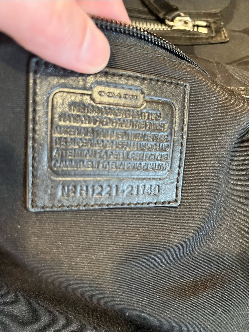 Coach Shoulder Bag Legacy Signature Duffle 21149 - Picture 6 of 16